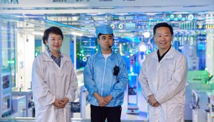 实探富士康郑州iPhone工厂:生产线背后的中国供应链