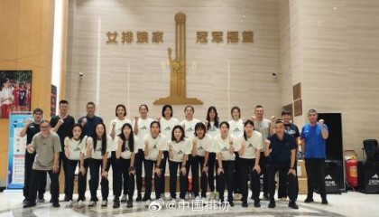 李盈莹复出在即?女排世锦赛揭幕之前,中国女排与泰国队先打友谊赛