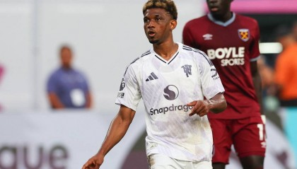 反转!桑乔加盟达协议,曼联转会市场波澜再起