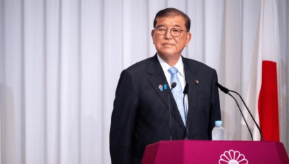 不出中国所料,美日达成协议,日本大臣高兴没多久,噩耗就来了