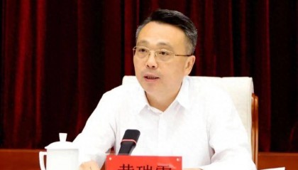 四川省副省长，公安厅党委书记、厅长黄瑞雪同志因突发疾病经抢救无效，不幸离世，享年54岁