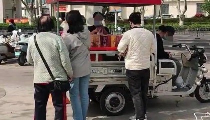 蜜雪冰城回应网友倒卖柠檬水赚差价事件