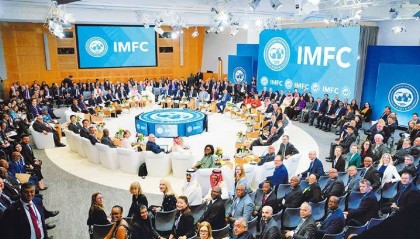 潘功胜:按全口径计算,人民币已成为全球第三大支付货币