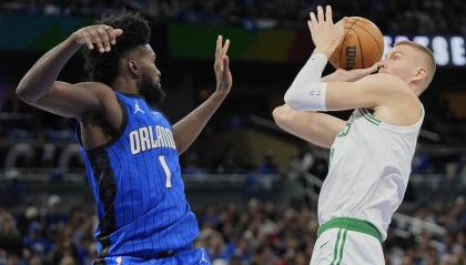 凯尔特人惊天巨变!曝杰伦·布朗领衔交易名单,NBA格局或将洗牌!