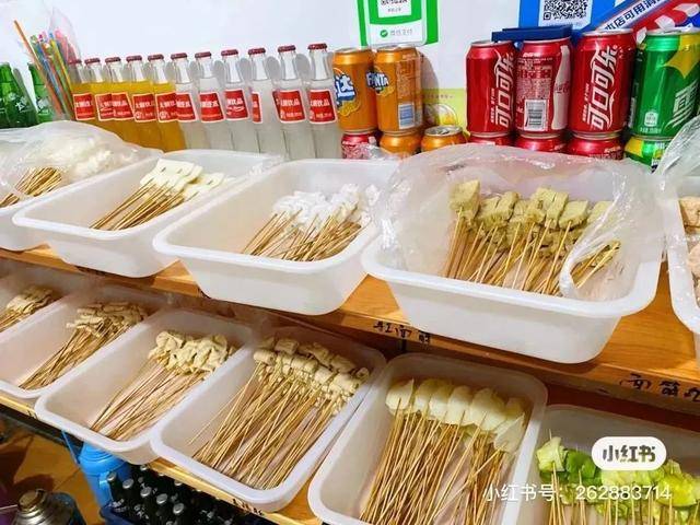 太原人最爱的店里没凳子？网友：我们都爱“站”着吃～