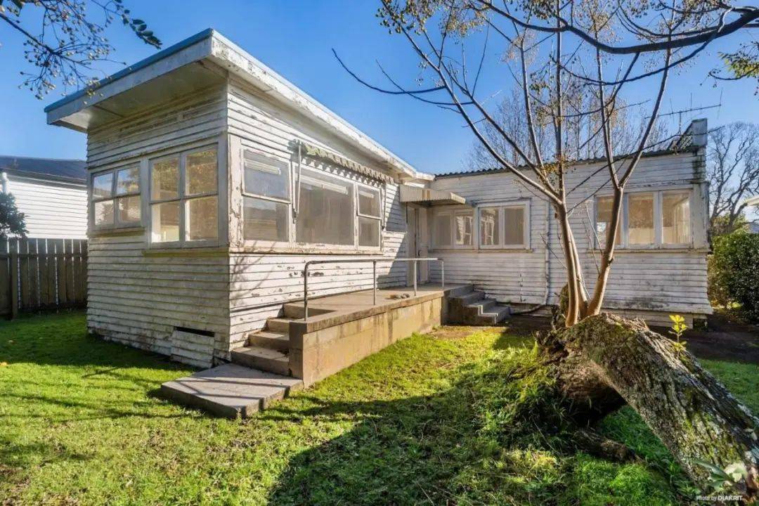 素未谋面的人送她一栋房子,价值185万纽币!只因“你是个好人”