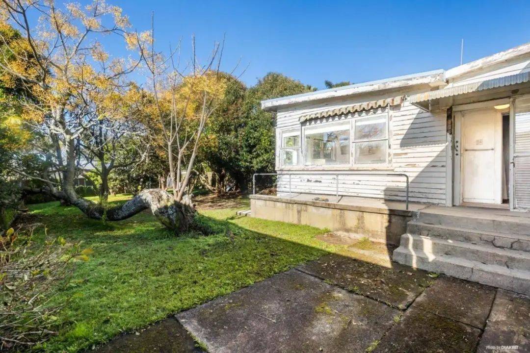 素未谋面的人送她一栋房子,价值185万纽币!只因“你是个好人”