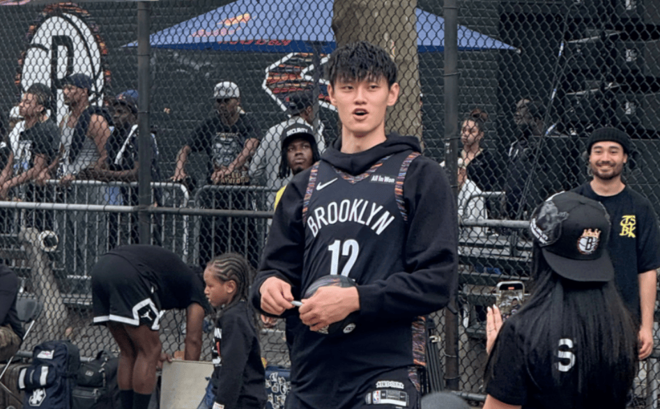 48分钟0分0板0助!曾凡博被雪藏京媒怒了:篮网主帅却还在画大饼?