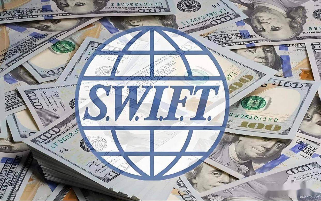 跟进美国,中国在港落地《稳定币条例》,中美金融博弈并非充Q币