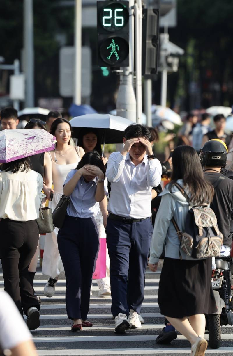 “热麻了”，广州今日最高温41.6℃，花都区橙色预警生效
