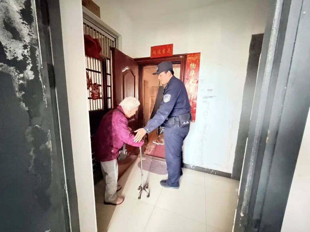 快一点，再快一点！找到了！